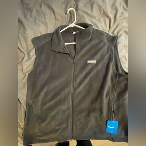 Black 2XL Columbia Fleece vest